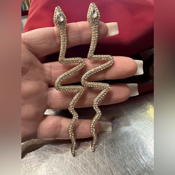 Earrings - Sparkling Serpent Statement, Dazzling & Bold - Picture 10 of 15